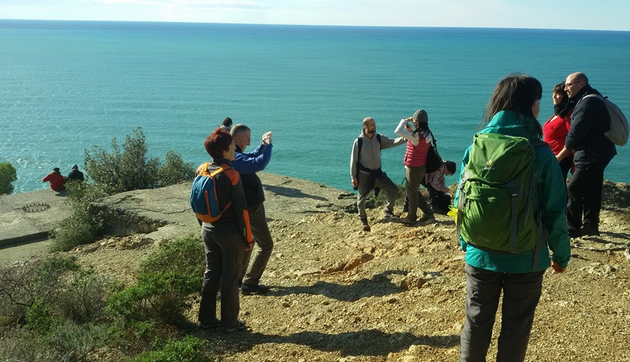 Alla scoperta delle Cinque Terre via terra e via mare