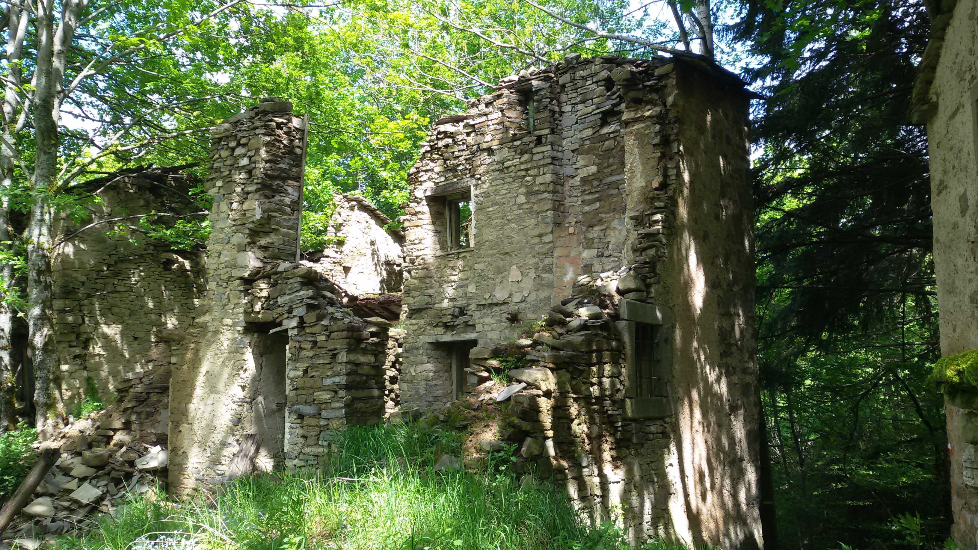 Tour dei borghi abbandonati: tappa alla Marina