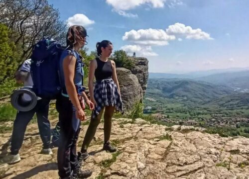 Yogappennino alla Pietra di Bismantova | Escursionismo e Yoga